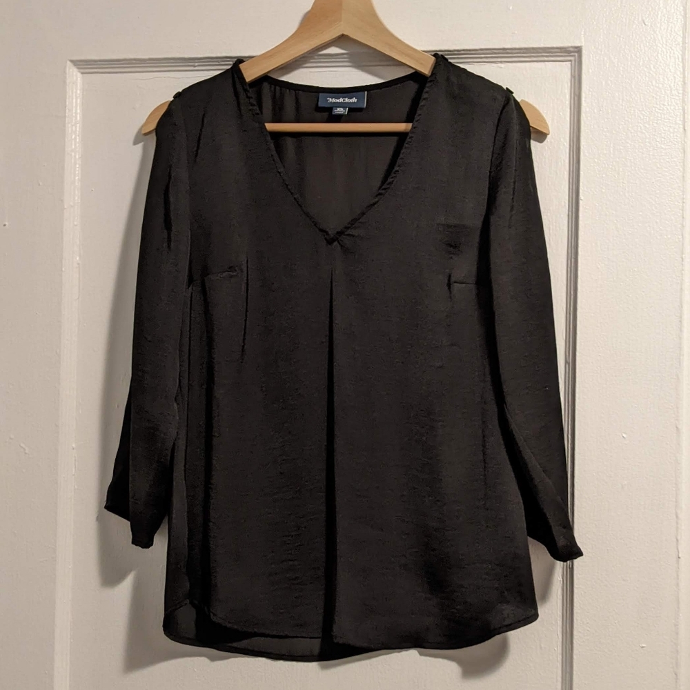 Black ModCloth Top with Split Sleeves, XS